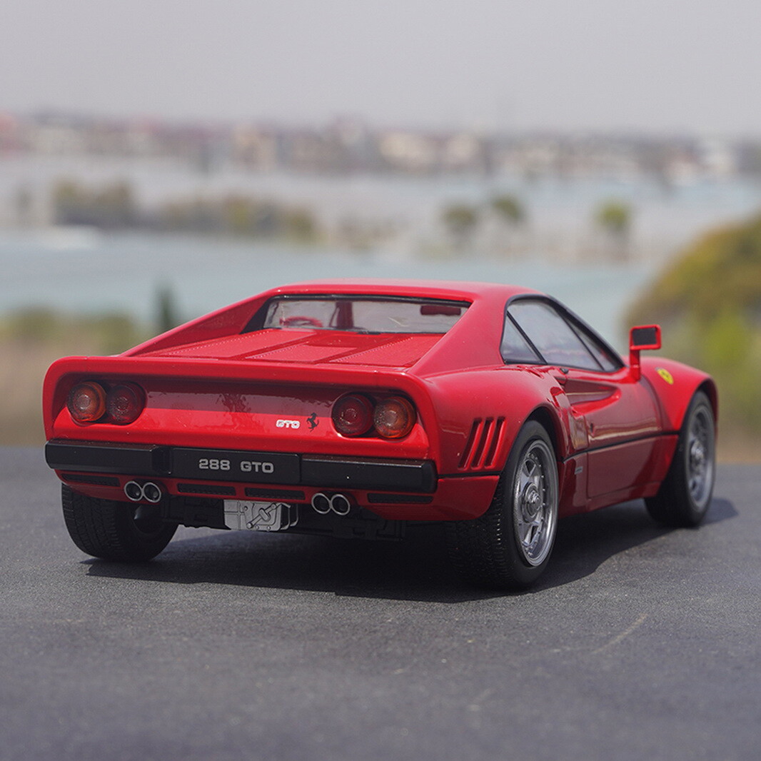 Ferrari288 G T Oミニカー 赤 Amazon.com: TAMIYA Ferrari 288 GTO Model Car 1/12 Red : Toys