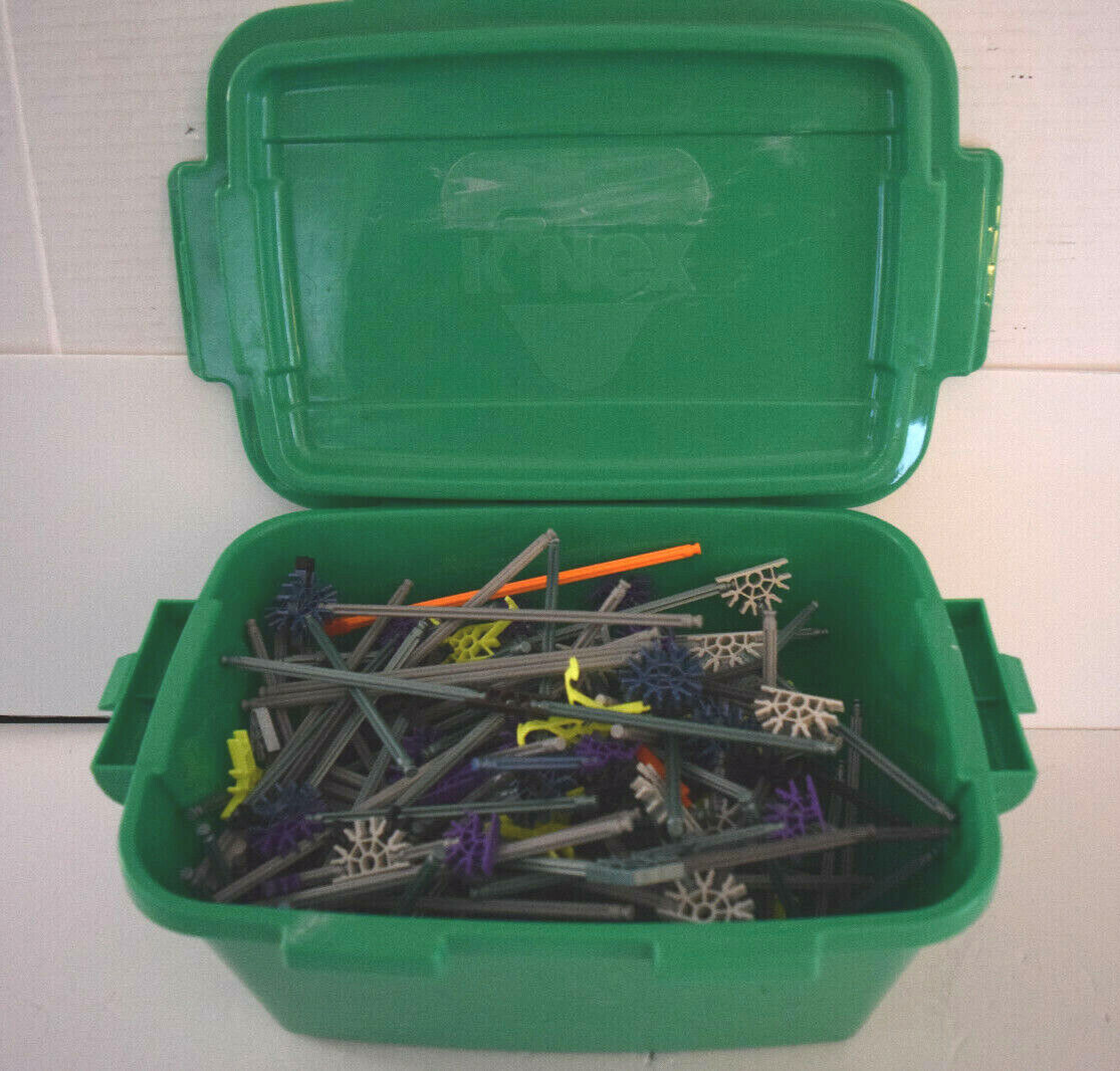 Lot of Random KINEX K'NEX Building PIECES, Plastic Tub 1.4