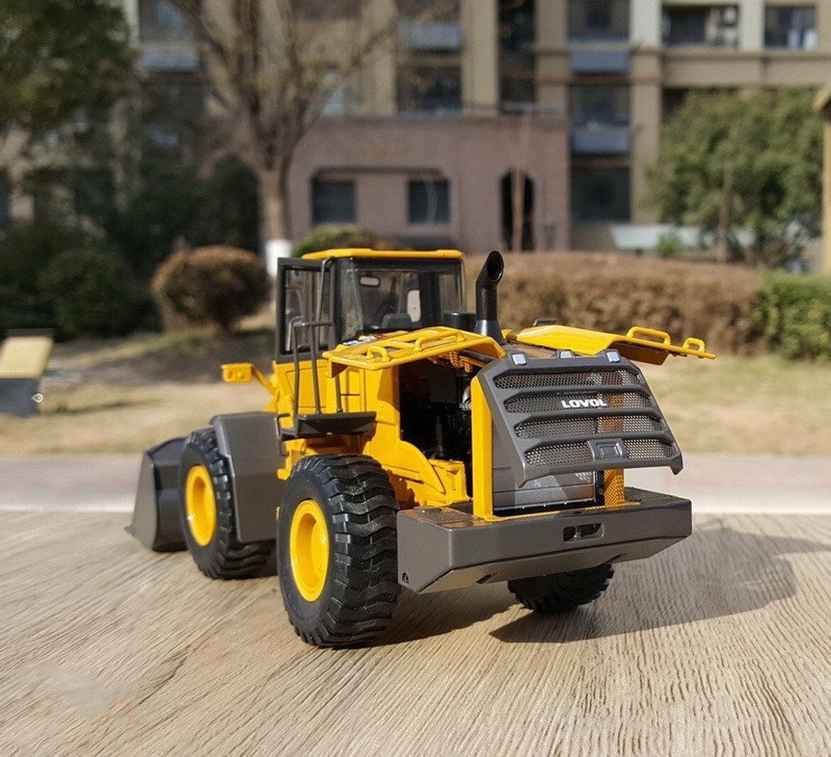 1:35 LOVOL FL976H LOADER Construction Equipment Machine