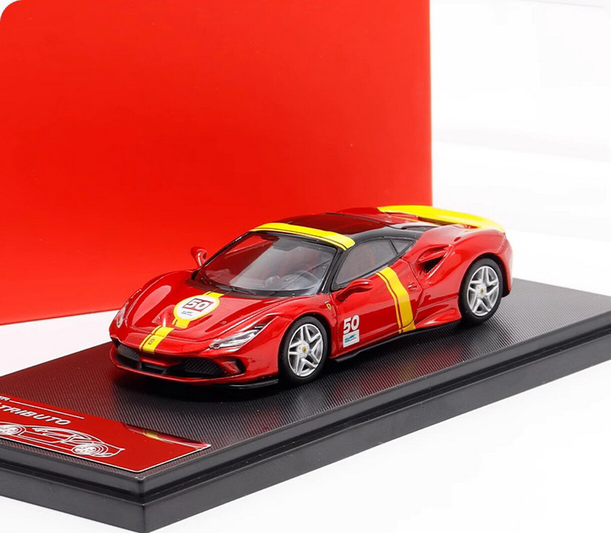 Ferrari F8 tributo 1/64 ミニカー $_10.JPG?set_id=880000500F