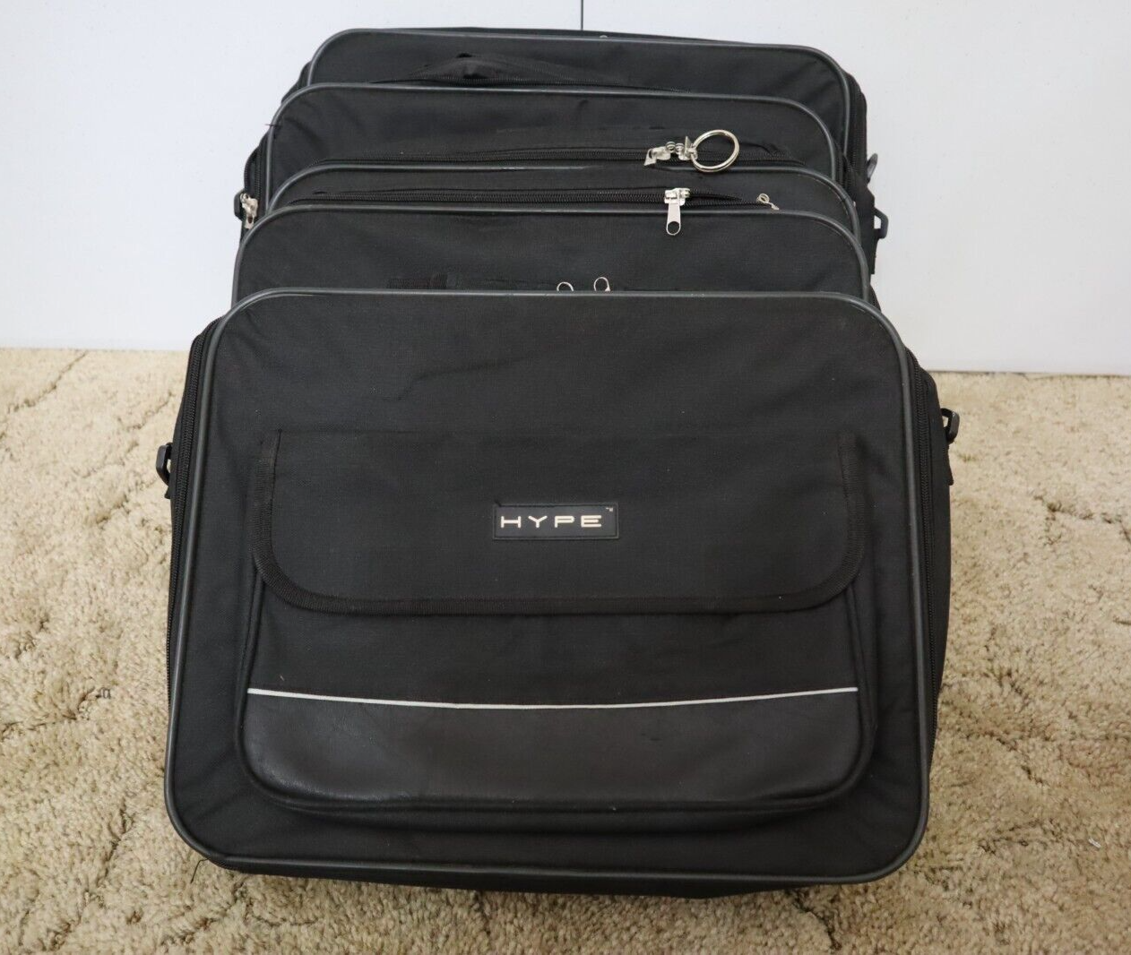 Lot of 5 HYPE 15 Laptop Bags w Shoulder Straps Included