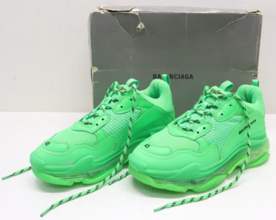 Volt hotsell green balenciaga