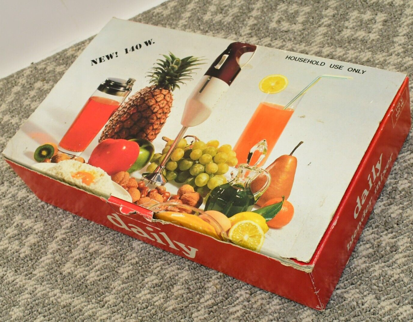 NOS Daily 2-Speed Immersion Blender Kitchenmate w/ Stand Bla