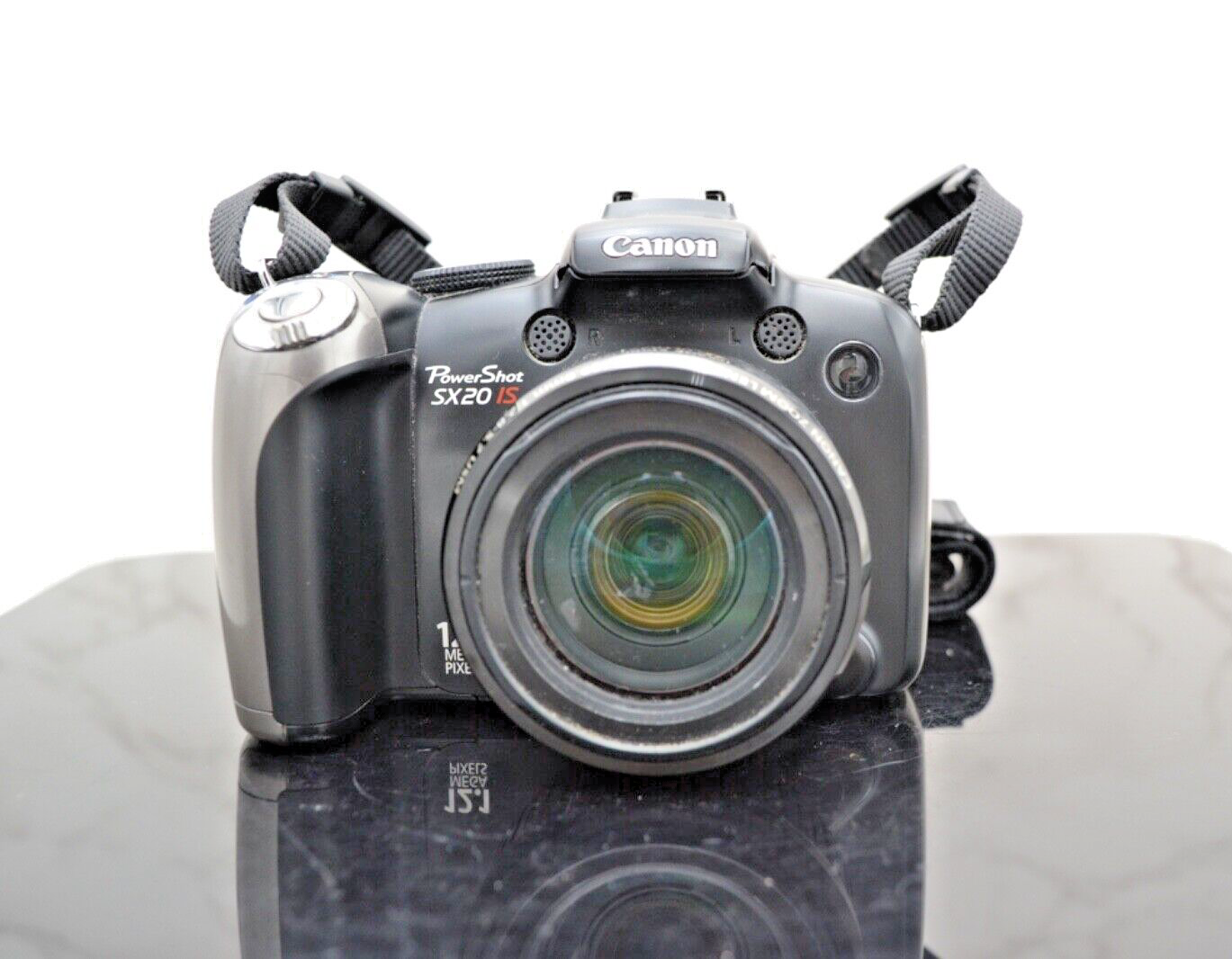 CANON power shot sx20 is 一眼レフ　カメラ　本体 Amazon.com : Used Canon PowerShot SX20IS Bridge Camera