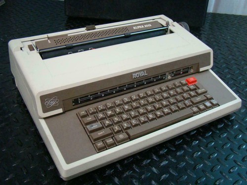 Royal Typewriter 115V 350A Alpha 2001 With GRC Ribbons Tape