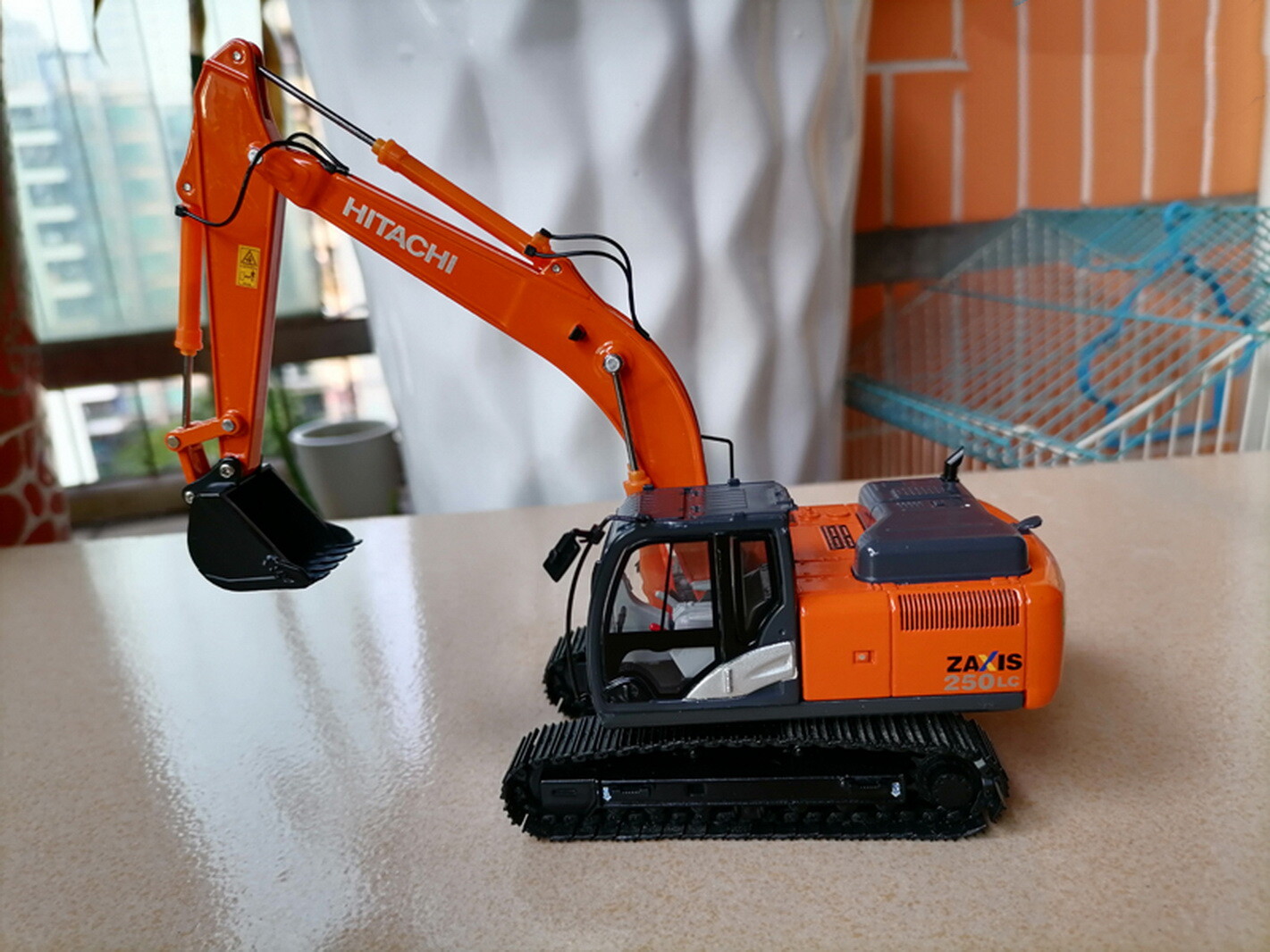 ミニカー HITACHI zaxis 250LCN ミニカー HITACHI zaxis 250LCN Hitachi ZX-250LCN-6