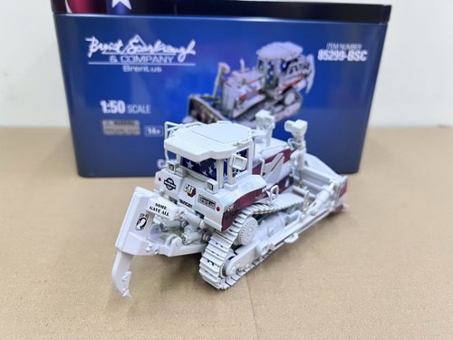 ＣＡＴ　Ｄ8Ｔ　ブルドーザー　１／５０スケール Amazon.com: for CAT D8T Track-Type Tractor Bulldozer 1/50