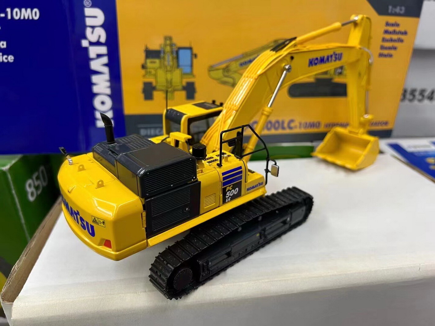 1/43 Scale KOMATSU PC500LC-10MO Hydraulic Excavator Diecast