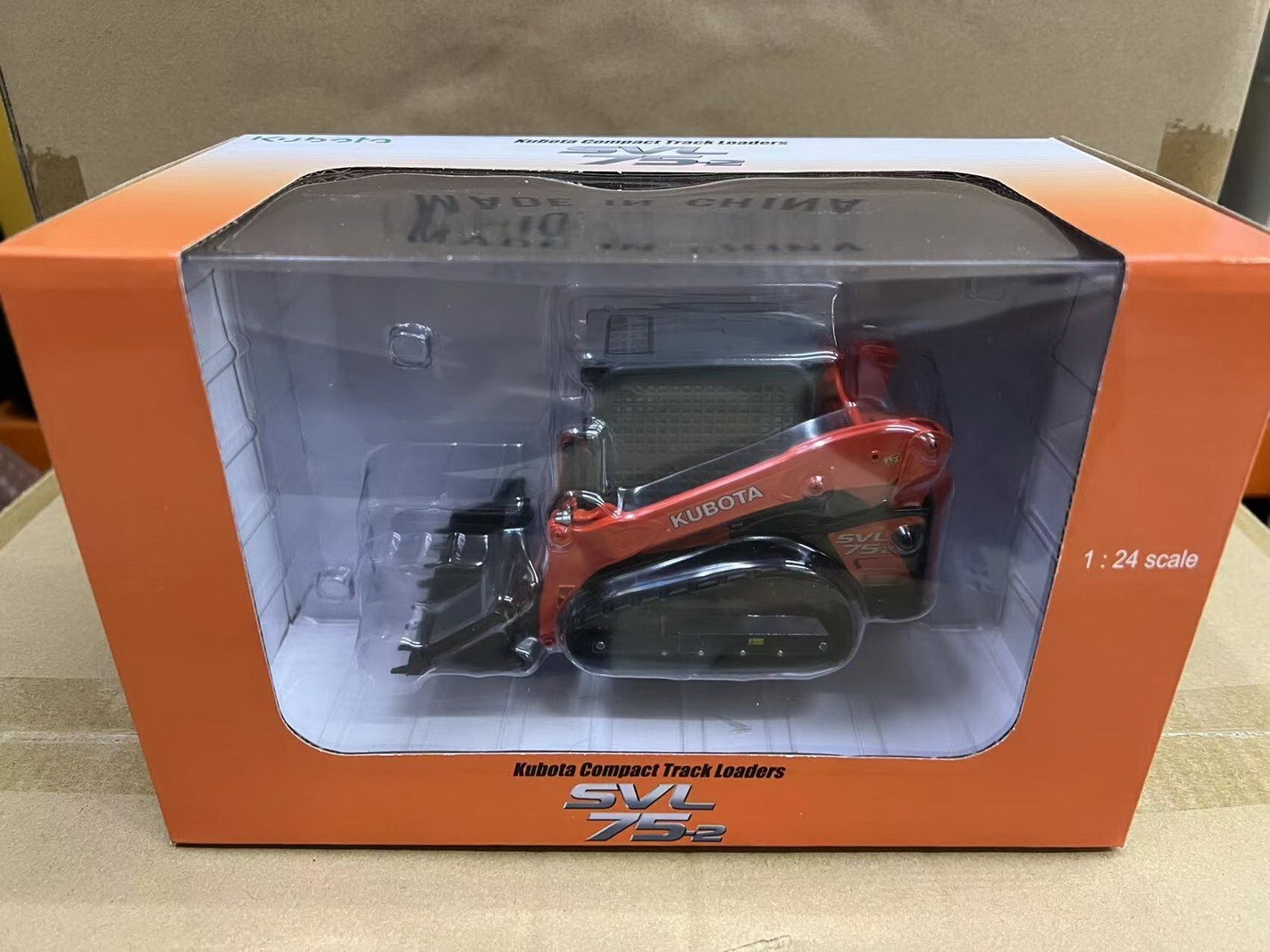 UH 1/24 Kubota SVL 75-2 Compact Track Loaders Diecast Model