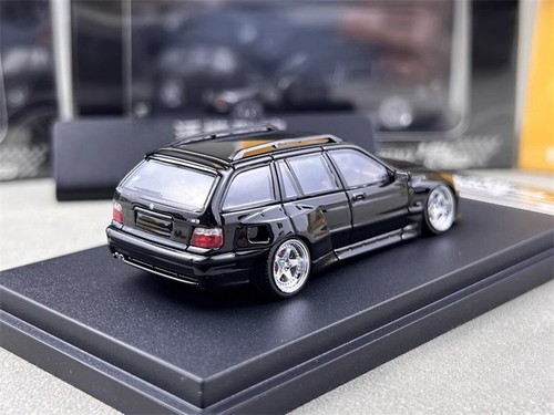 1/64 mortal BMW touring ミニカー 2台セット 1/64 mortal BMW touring ミニカー 2台セット Mortal 1/64 Scale
