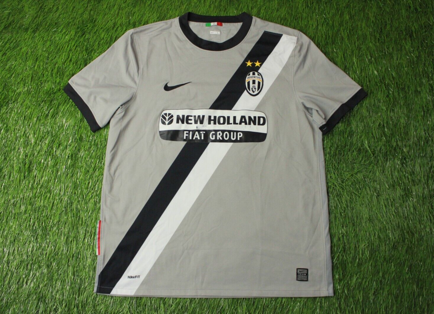 JUVENTUS 2010/2011 RARE FOOTBALL SOCCER SHIRT JERSEY THIRD