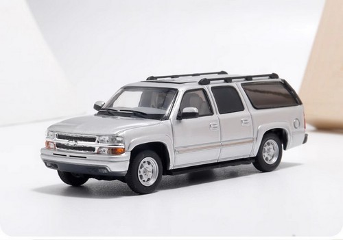 MK 1/64 Scale Chevrolet Suburban Silver Diecast Car Model