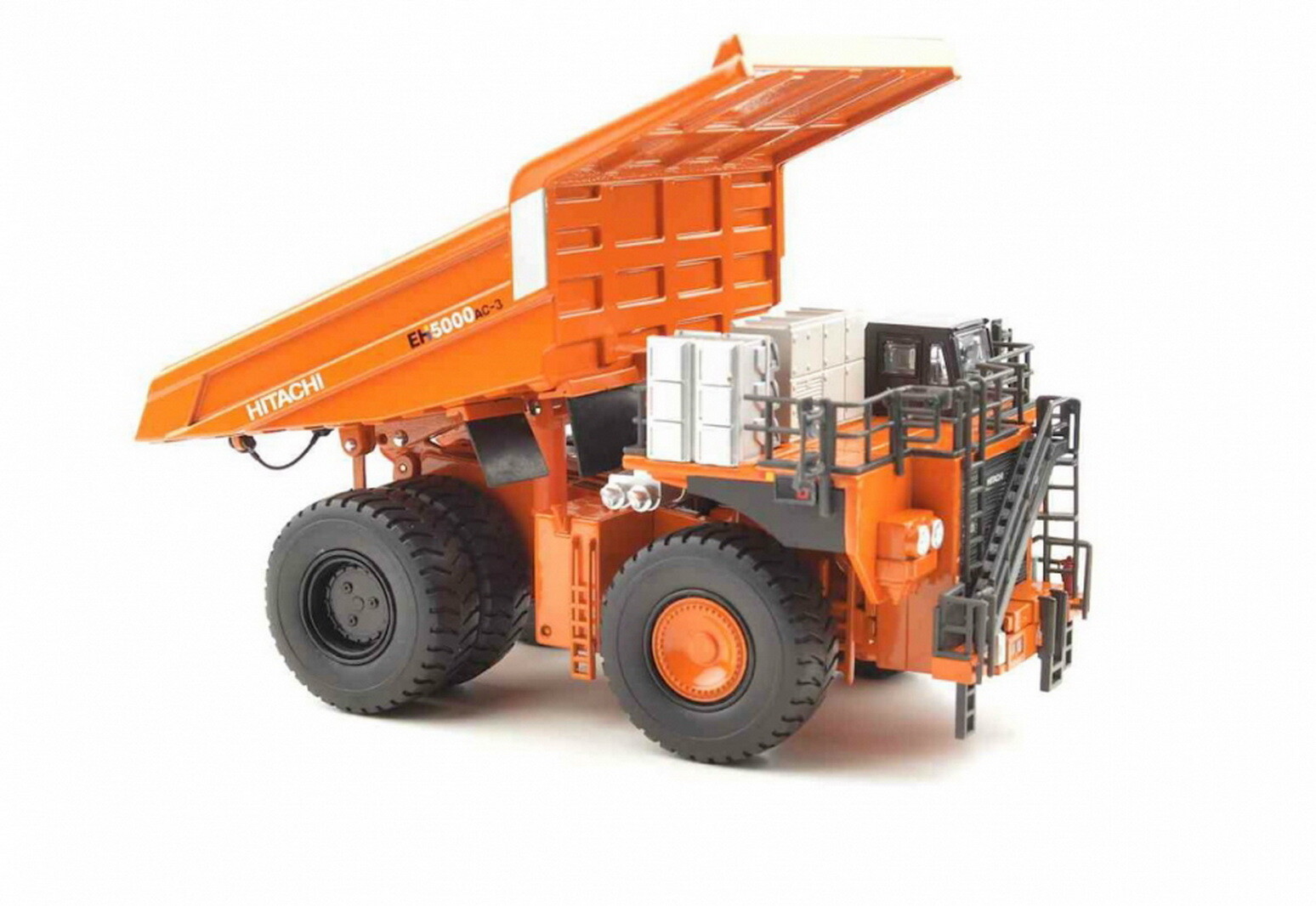 HITACHI EH5000Ac-3 ミニカー Hitachi Construction Machinery EH5000AC-3 Dump Truck 1/87