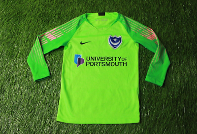 Nike goalkeeper store kit 2019