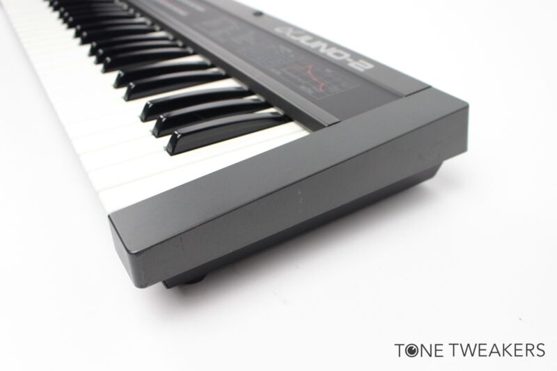 ROLAND ALPHA JUNO-2 Analog Synthesizer mks50 1 Pro-Serviced