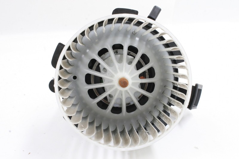 Smart Car Fortwo Passion Pure 20082015 OEM AC Blower Motor Fan Part