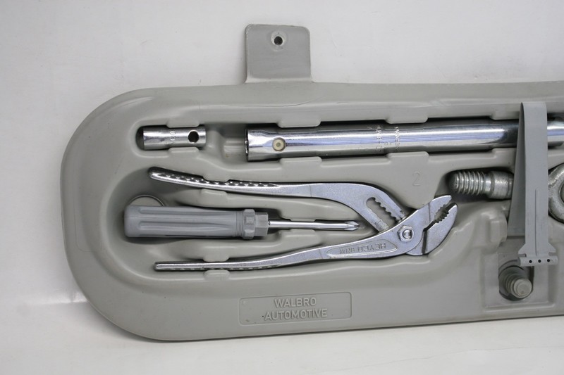 bmw series 3 tool kit E36 Mount Trunk Kit (1992 Tool OEM with Series 1999) 3 BMW