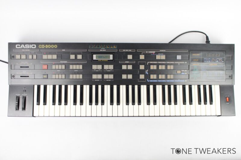 CASIO CZ-3000 Digital 80s Synthesizer Keyboard VINTAGE SYNTH