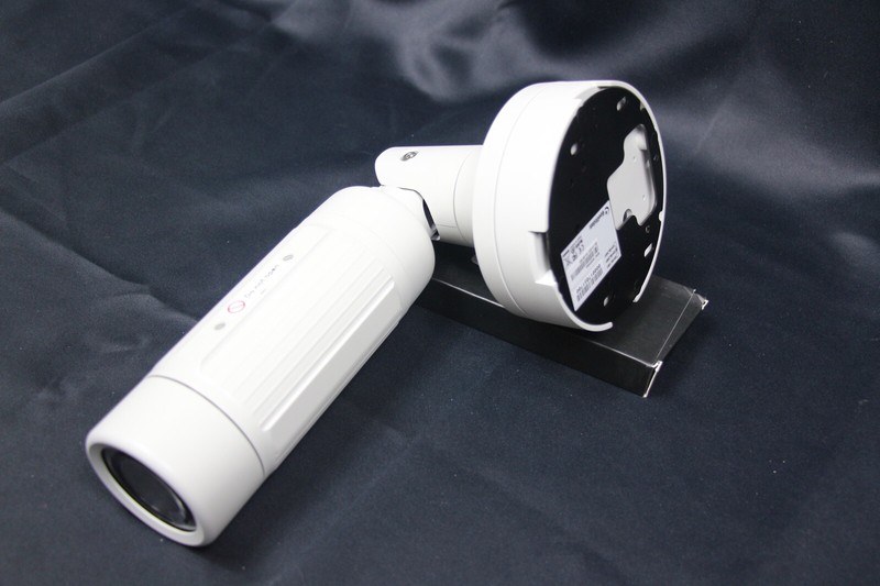 GeoVision GV-BL25012MP H.264 3x zoom Super Low Lux WDR IR Bullet IP Camera-M