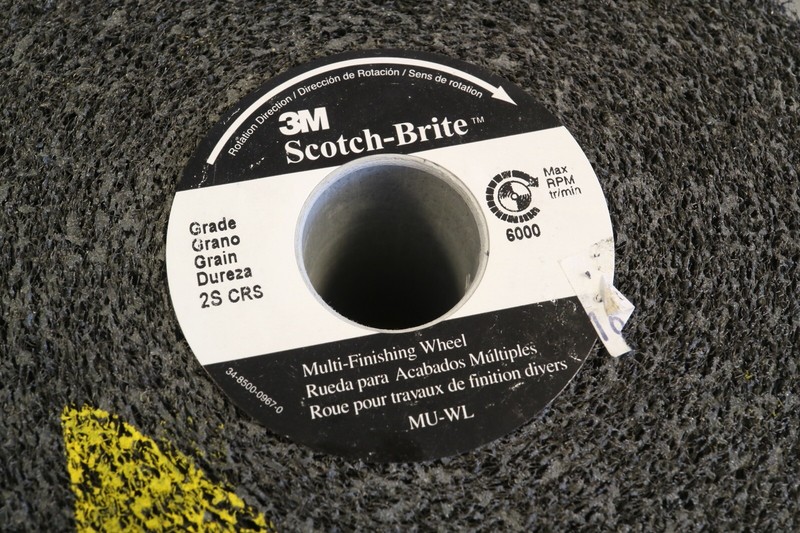 3M Scotch Brite Unitized Metal Multi Finishing Wheel 2S Coarse 6” x 3” x 1”