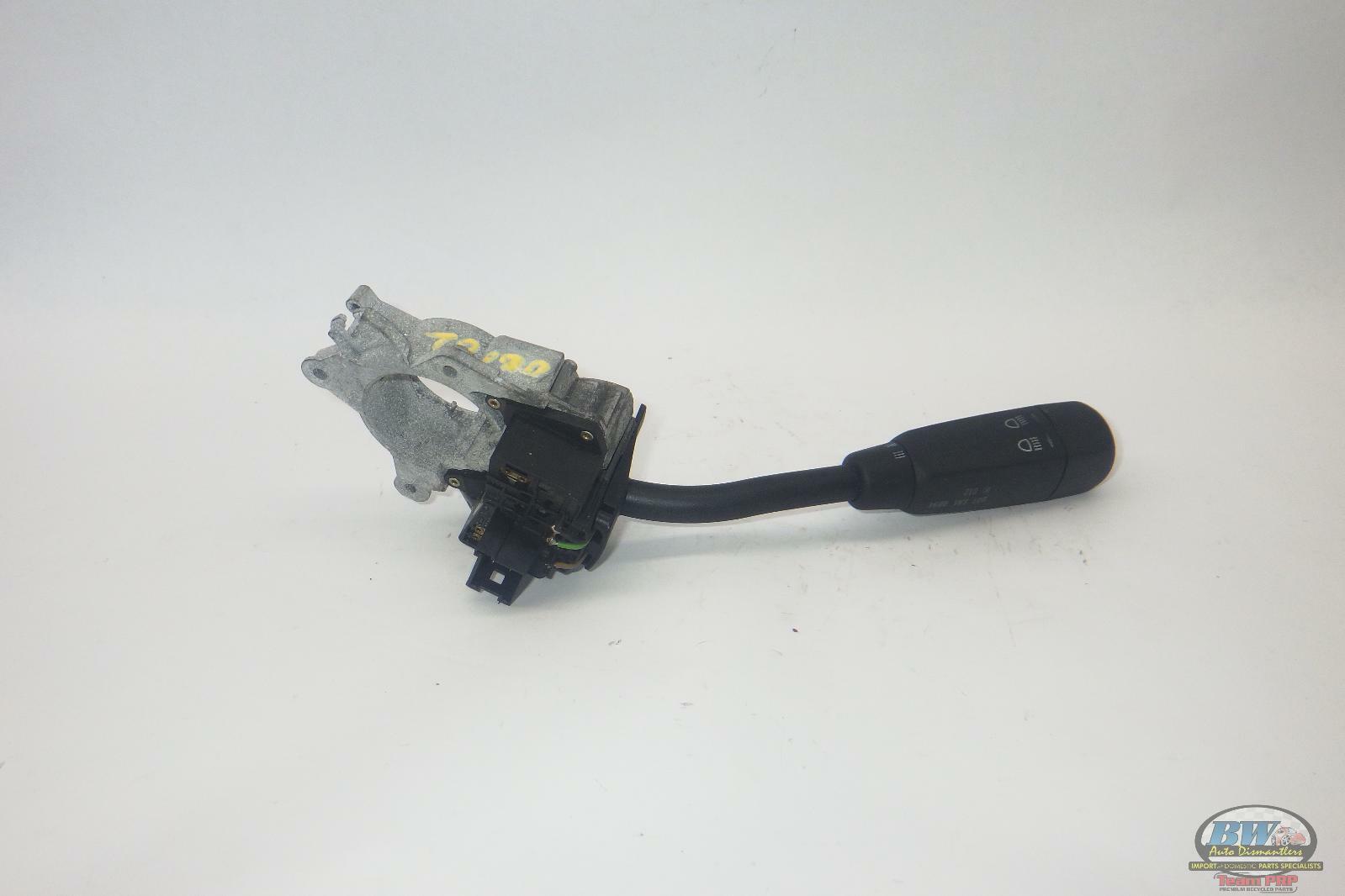 2085450010; MERCEDES C230 W202 OEM Turn Signal Combination Switch 98 99