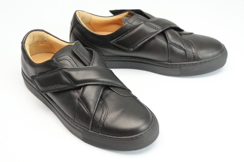 Carven Womens Shoes 39 40 Mismatch Size Black Leather Cross Strap Sneakers