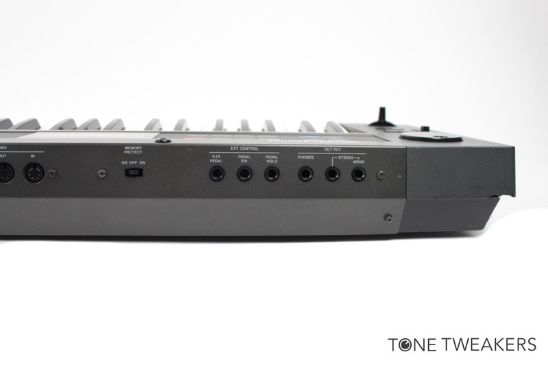 Roland  シンセサイザー  α - JUNO2 アルファ JUNO-2 Roland Alpha Juno-2 61-Key Programmable Polyphonic