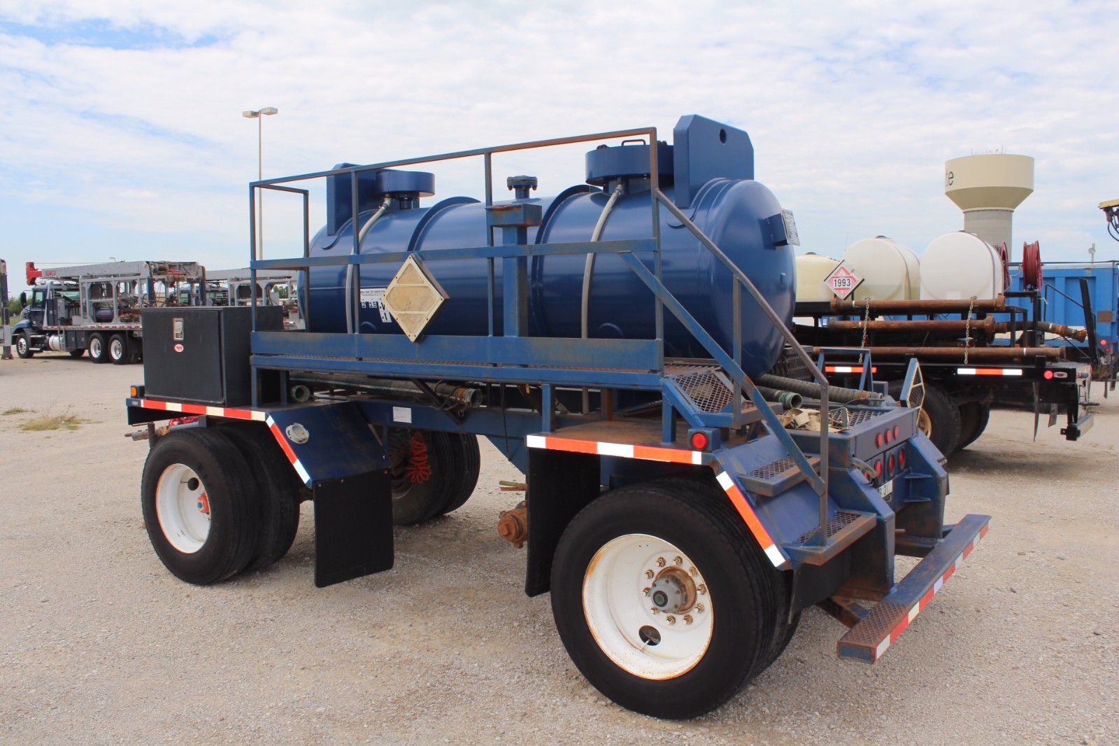 2013 Pup Tanker Trailer - 750 Gallon - DOT 412 - Mobile Acid Tank - VGC