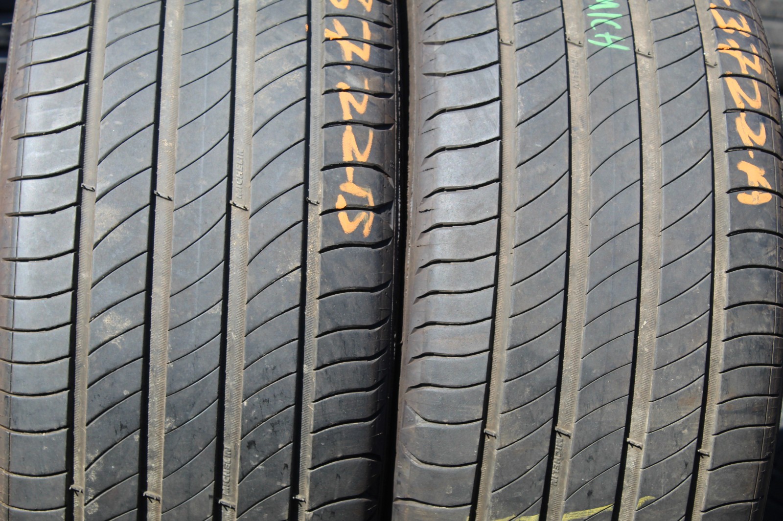 235 40 18 Micheli, Primacy 4, 91W, x2 A Pair 5.8mm (F1_tyres) L3722