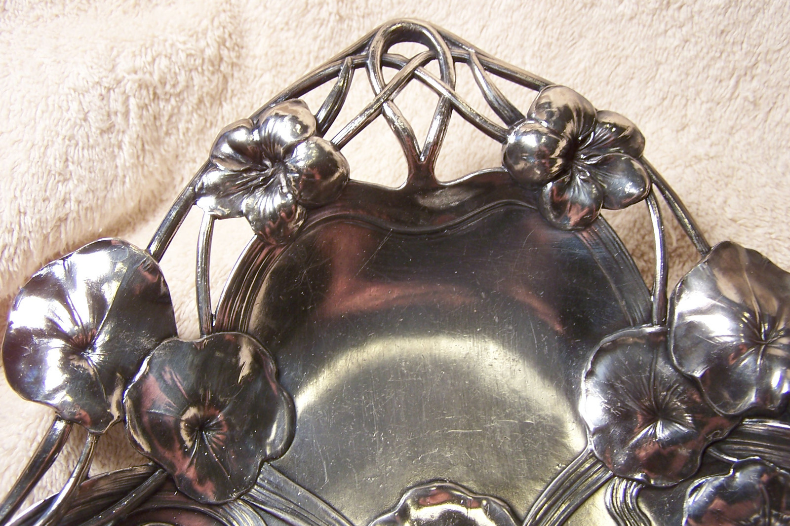 WMFB Art Nouveau Plate Card Tray Lotus 12