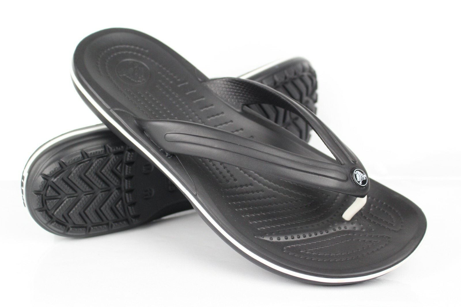 mens crocs flip flops size 11