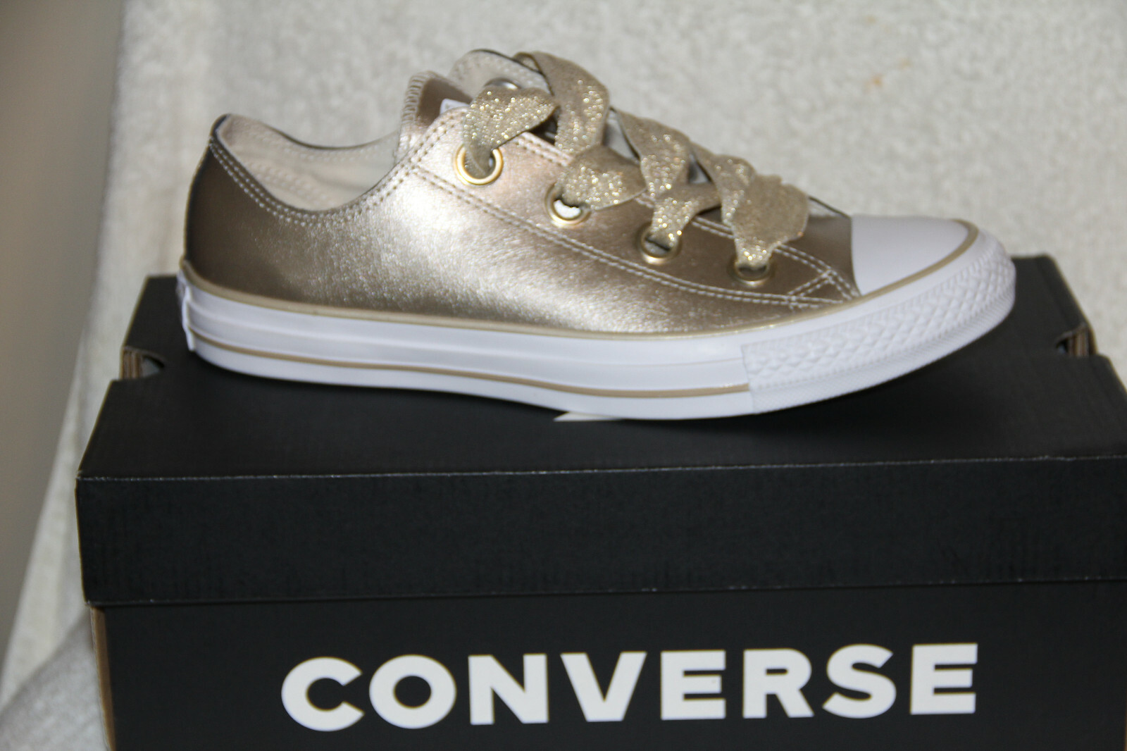 converse big eyelet rose
