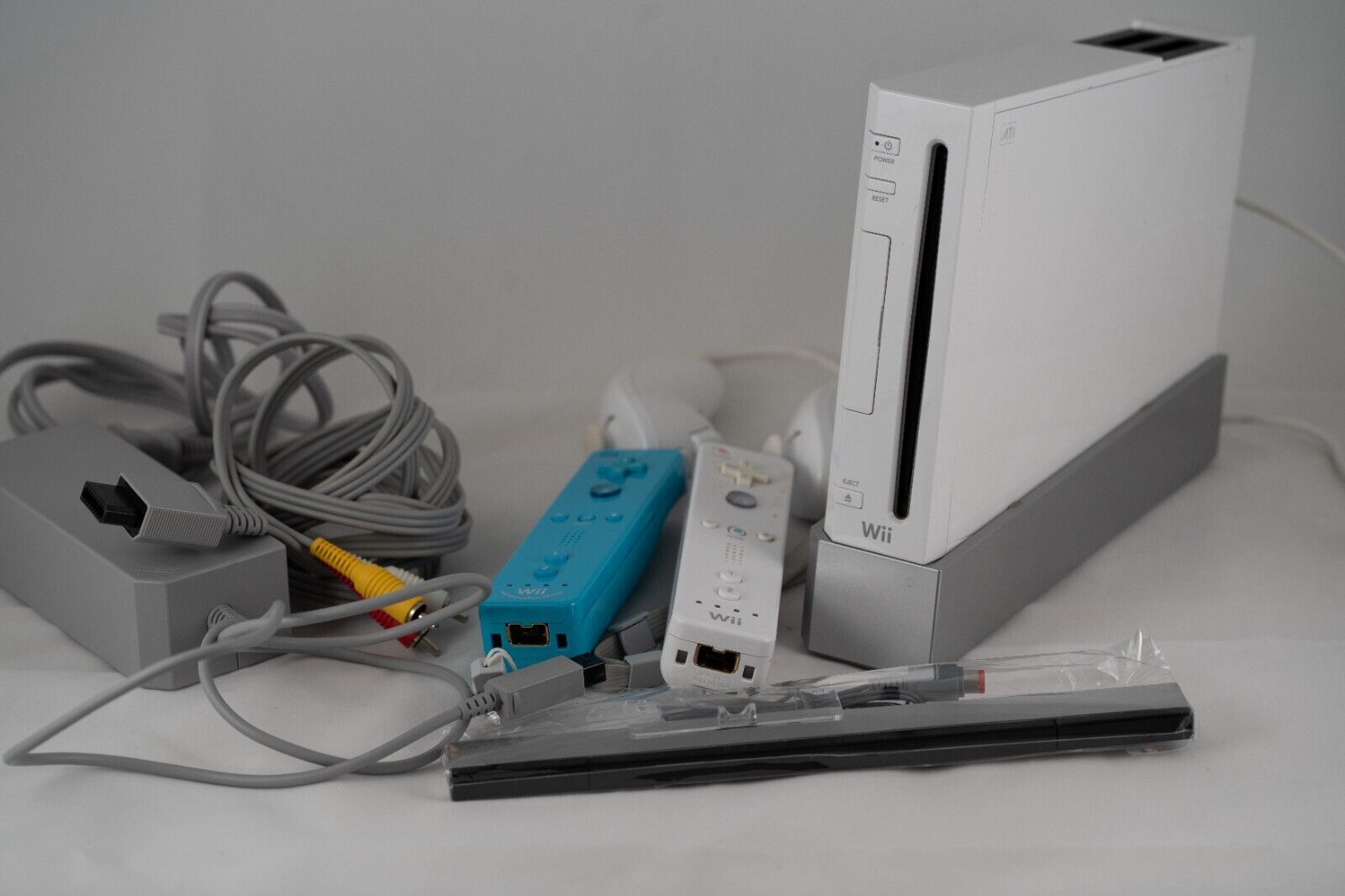 Nintendo Wii Console - with games | eBay Nintendo Wii Console - with games | eBay