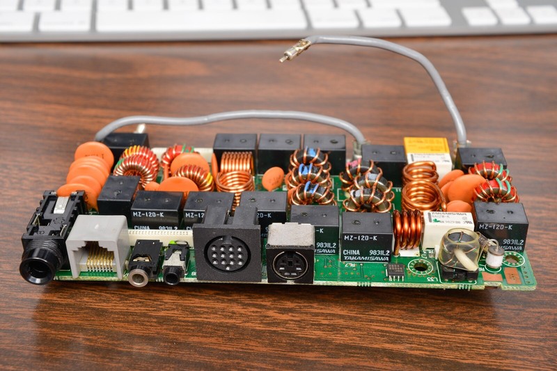 ICOM IC-706MKIIG LOW PASS FILTER LPF UNIT (PN B5213H) 706MK2G