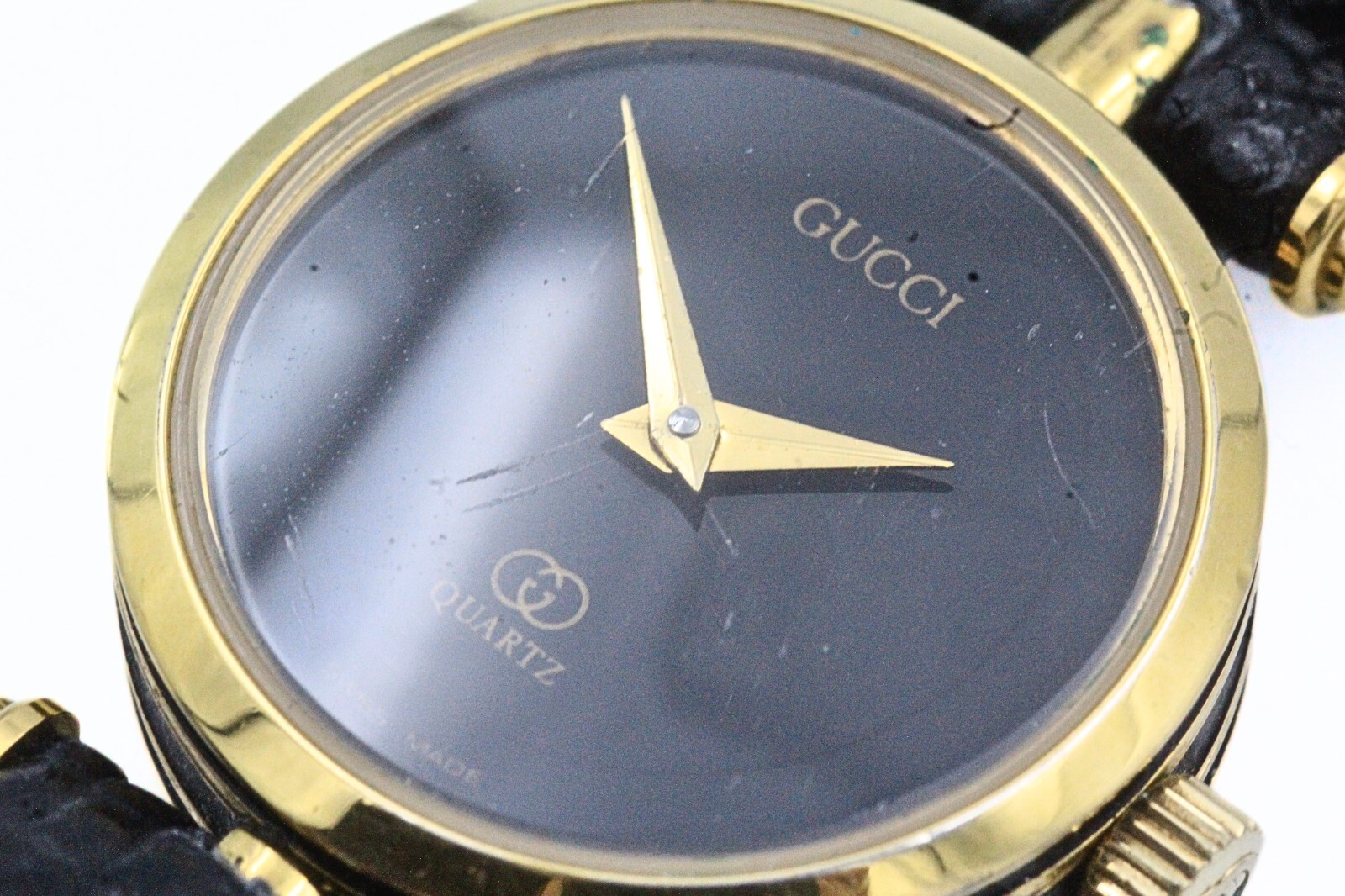 GUCCI ゴールドラウンドフェイス時計 楽天市場】グッチ 1400L ラウンドフェイス 腕時計 GP/GP