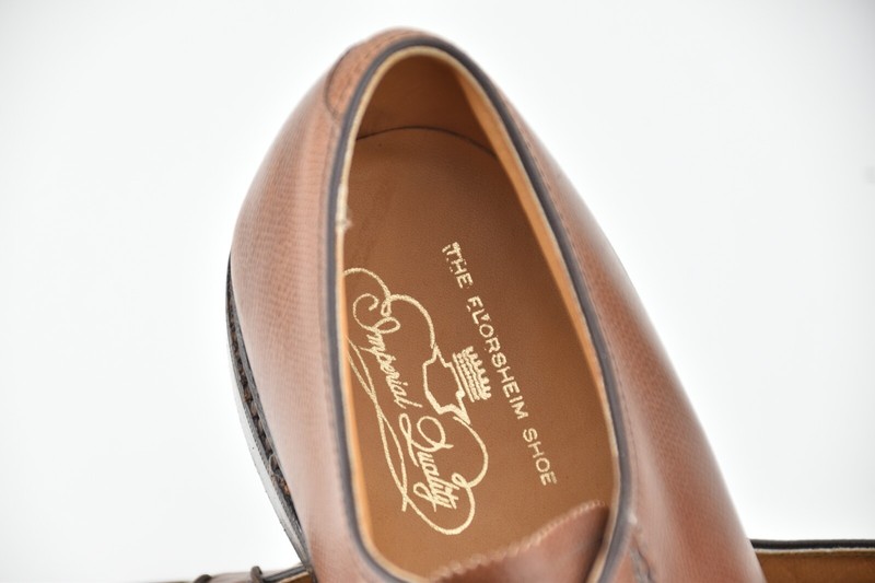 RARE DOUBLE V CLEAT | FLORSHEIM 11.5E HANDSEWN SPLIT TOE NST RARE DOUBLE V CLEAT | FLORSHEIM 11.5E HANDSEWN SPLIT TOE NST