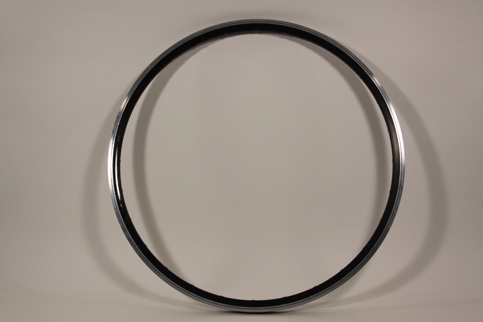 Mach1 650c Model 370 Alloy Rim w/Eyelets Black 32H No Label 517-15c MMR15