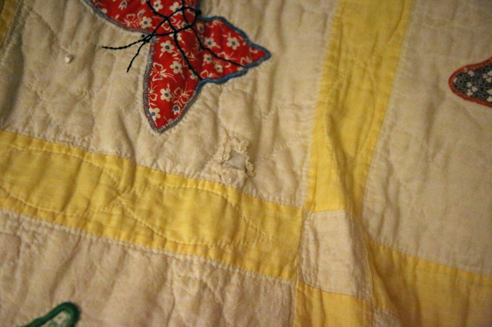 Vintage antique Patchwork  Butterfly applique quilt 87