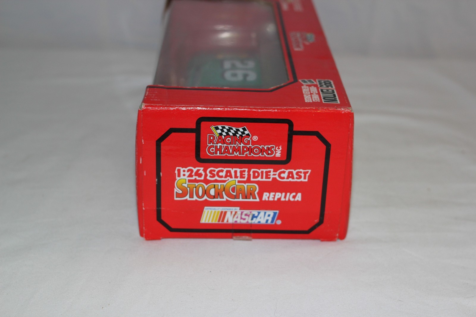#26 Quaker State 1:24 Scale Die Cast Racing Champions 1995