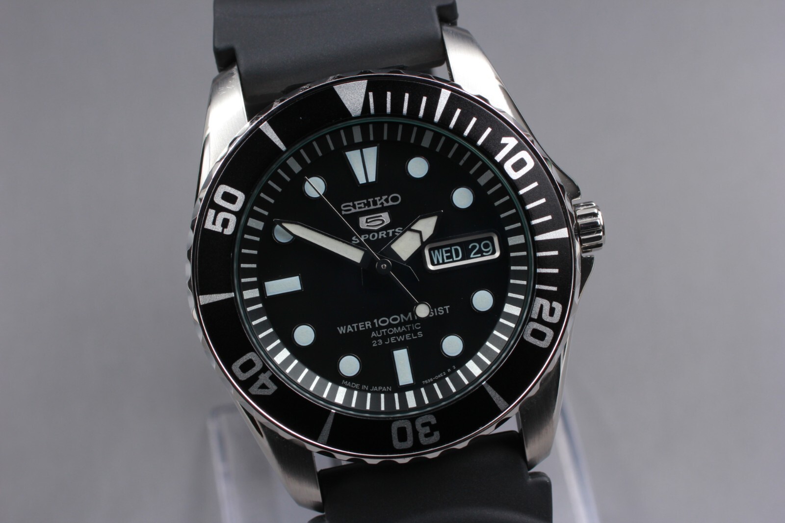 時計 SEIKO5 SPORTS SNZF17 Seiko 5 Sport SNZF17 Black Dial Automatic Watch - 41mm | eBay