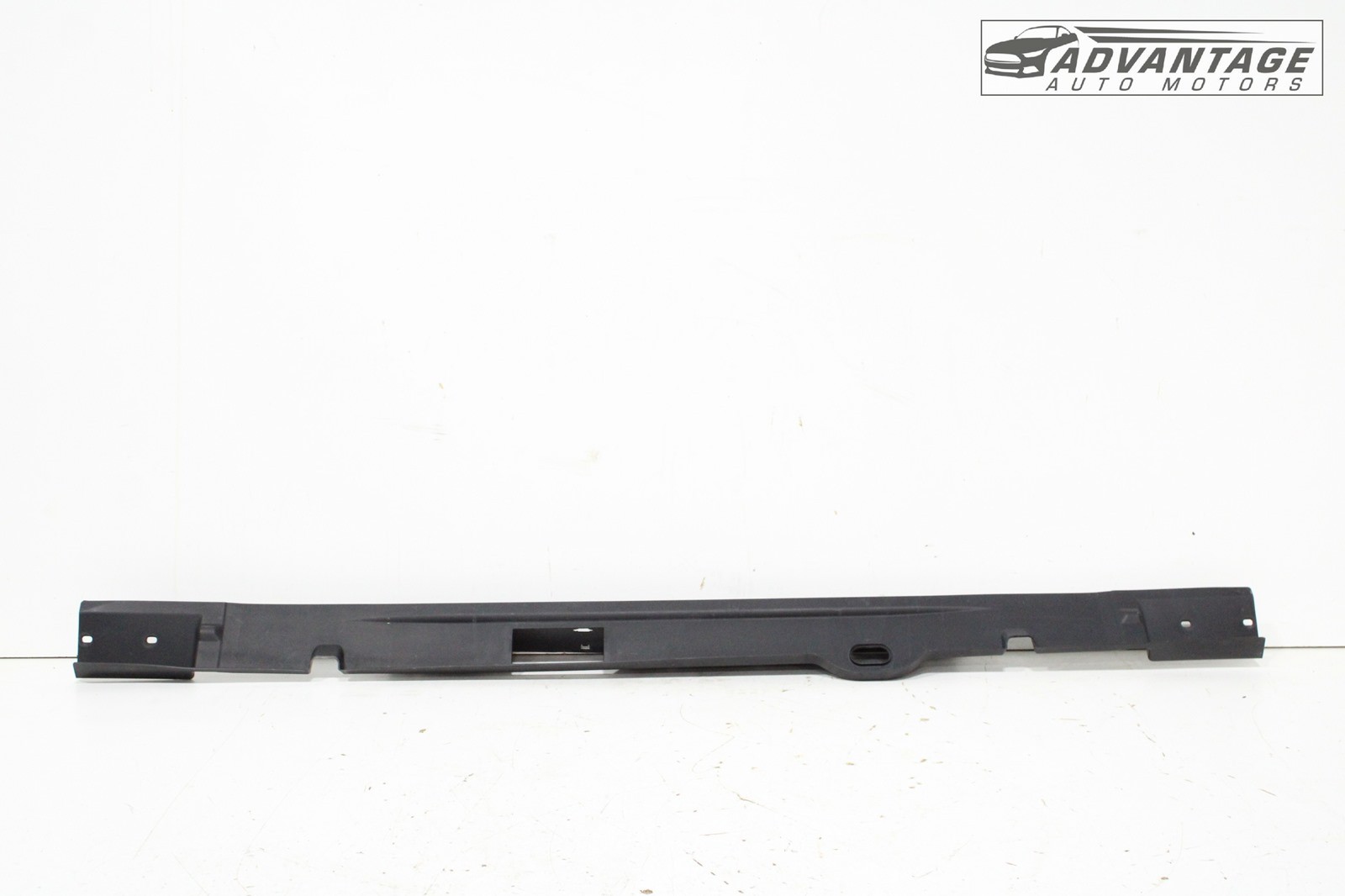 ramページ 2019-2025 RAM 1500 REAR BUMPER LOWER BOX CLOSEOUT PANEL 68298538AB