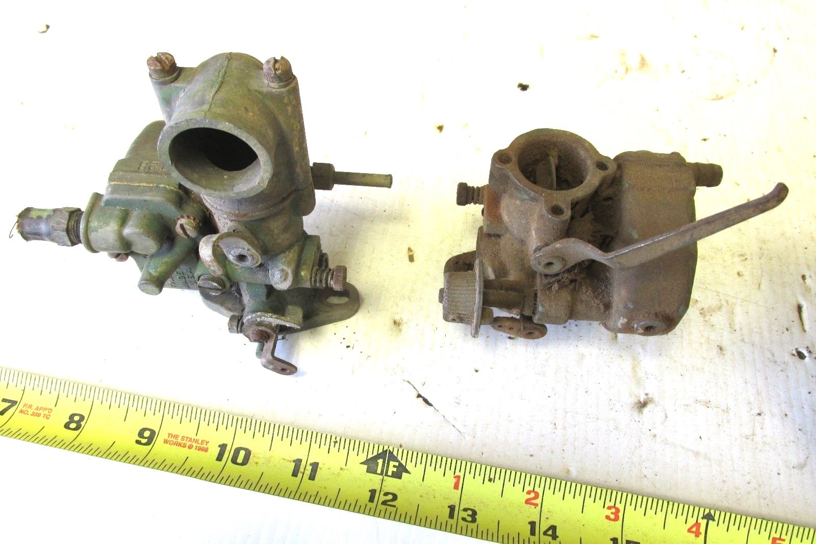 4 OLD USED GAS ENGINE CARBURETOR  , MARVEL  CARTER & 2 TILLOTSON