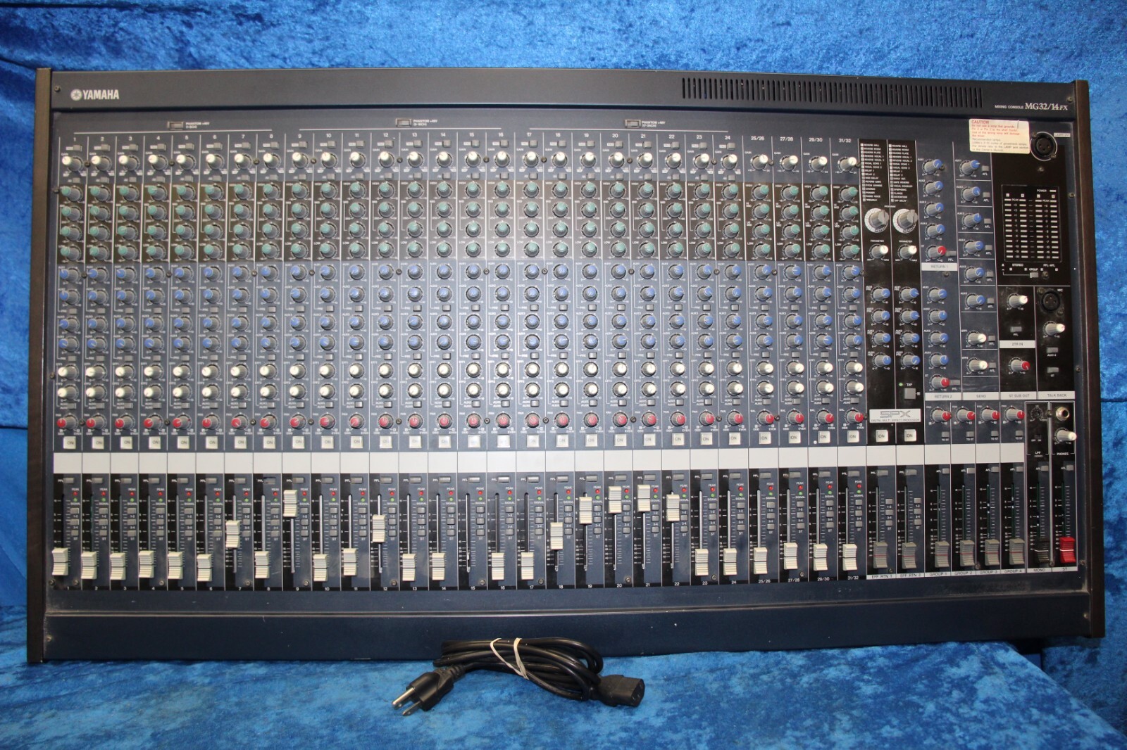 F☆YAMAHA ヤマハ MG32/14FX ミキサー ☆中古☆