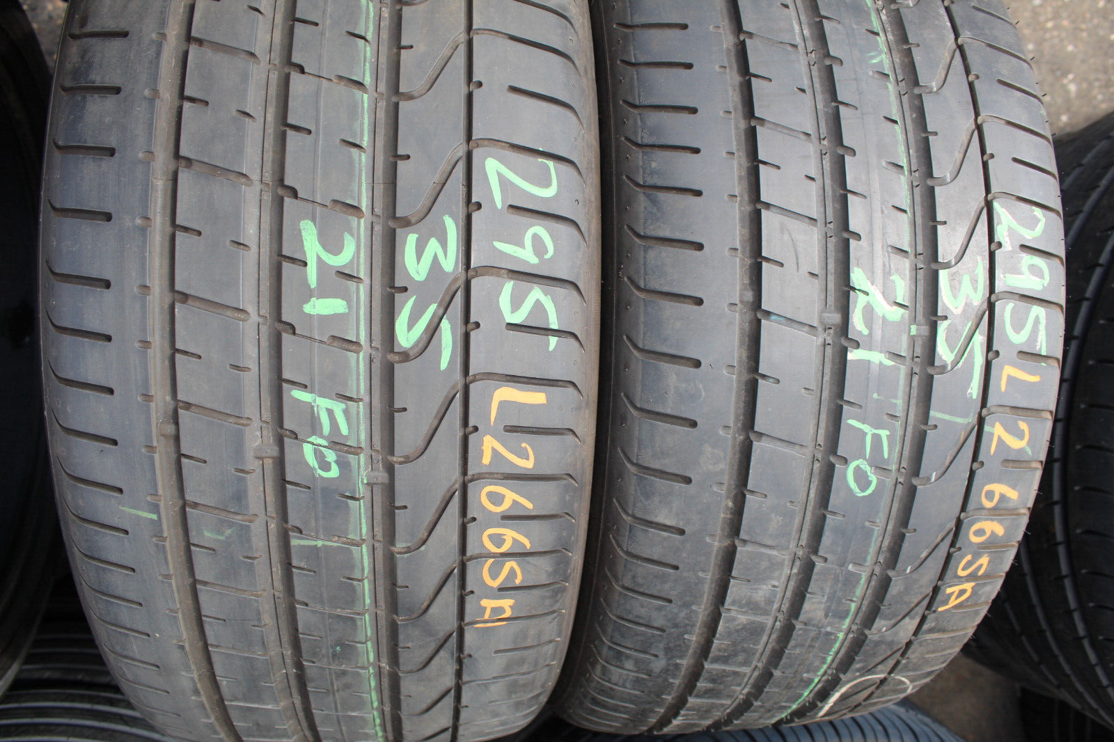 295 35 21 Pirelli, P Zero, XL, 103Y, x2 A Pair 6.0mm (F1_tyres) FO L2665