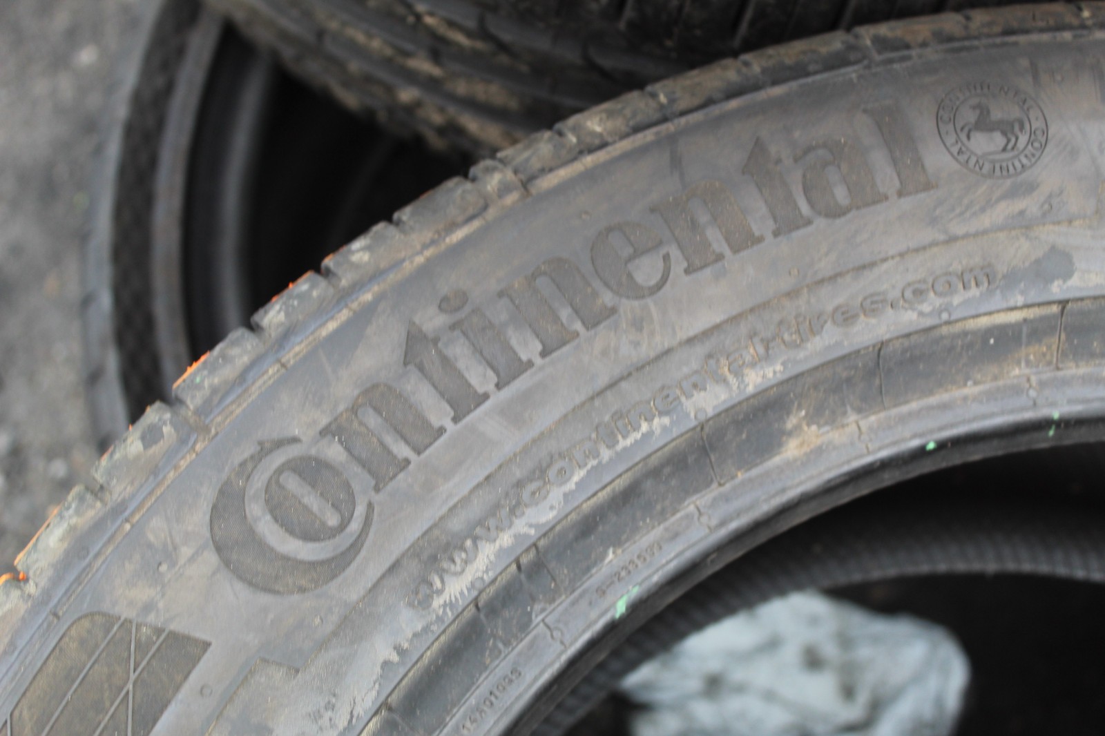 New 235 55 18 Continental, C Sport Contact, 100V x1 Single Tyre (F1_tyres) L3667