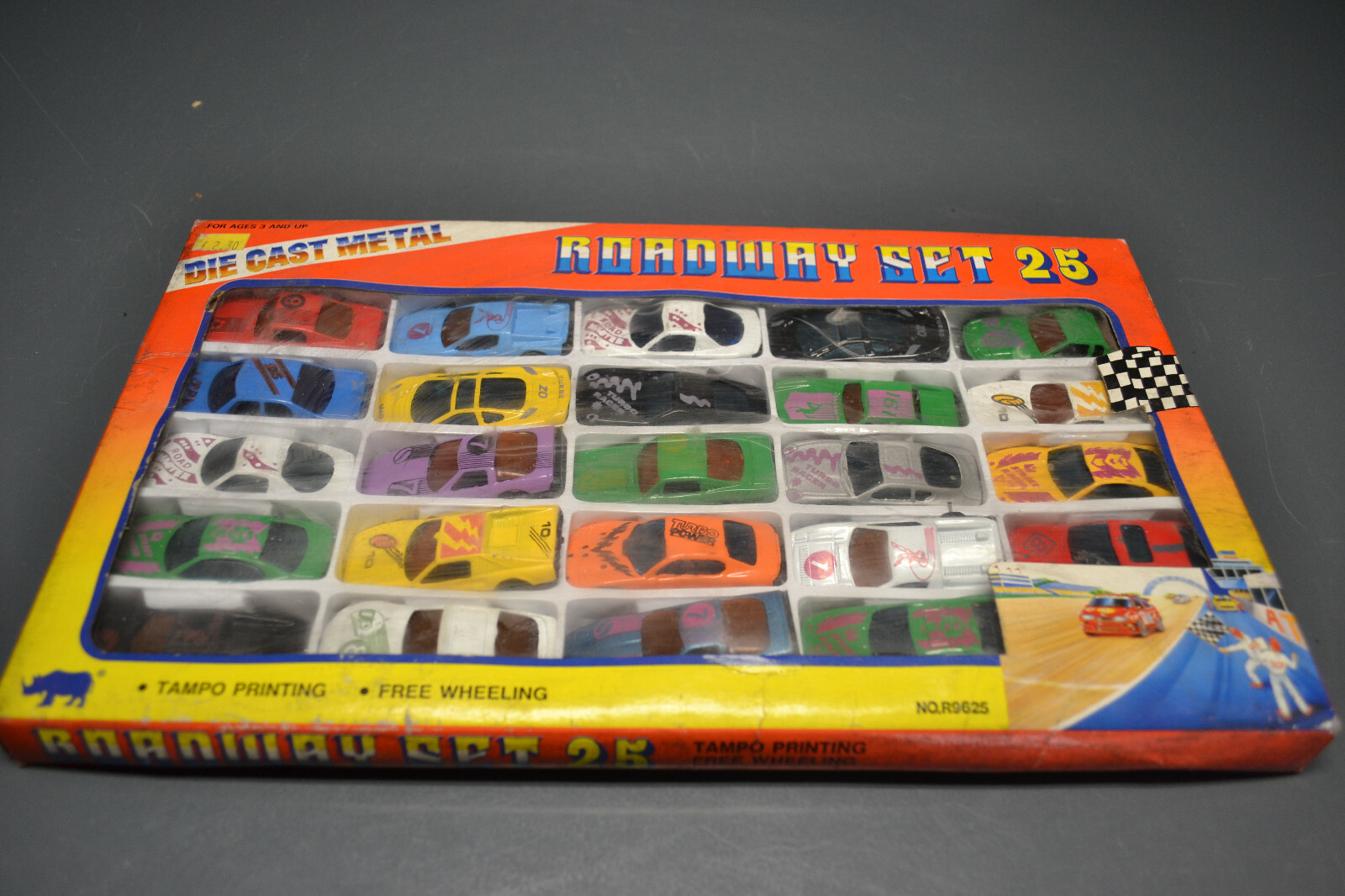 Vintage 80's brand new Tampo Printing Roadway 25 Car Set 1