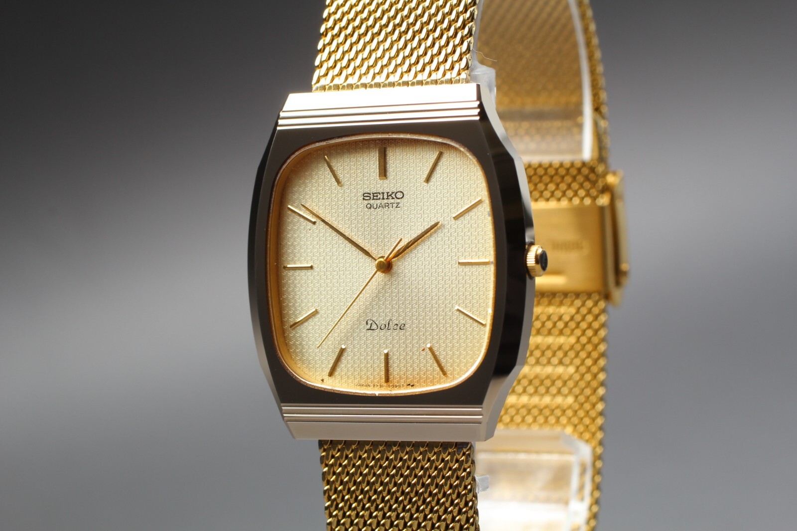 Vintage! New Batt【N MINT】Vintage SEIKO Dolce 7731-5090