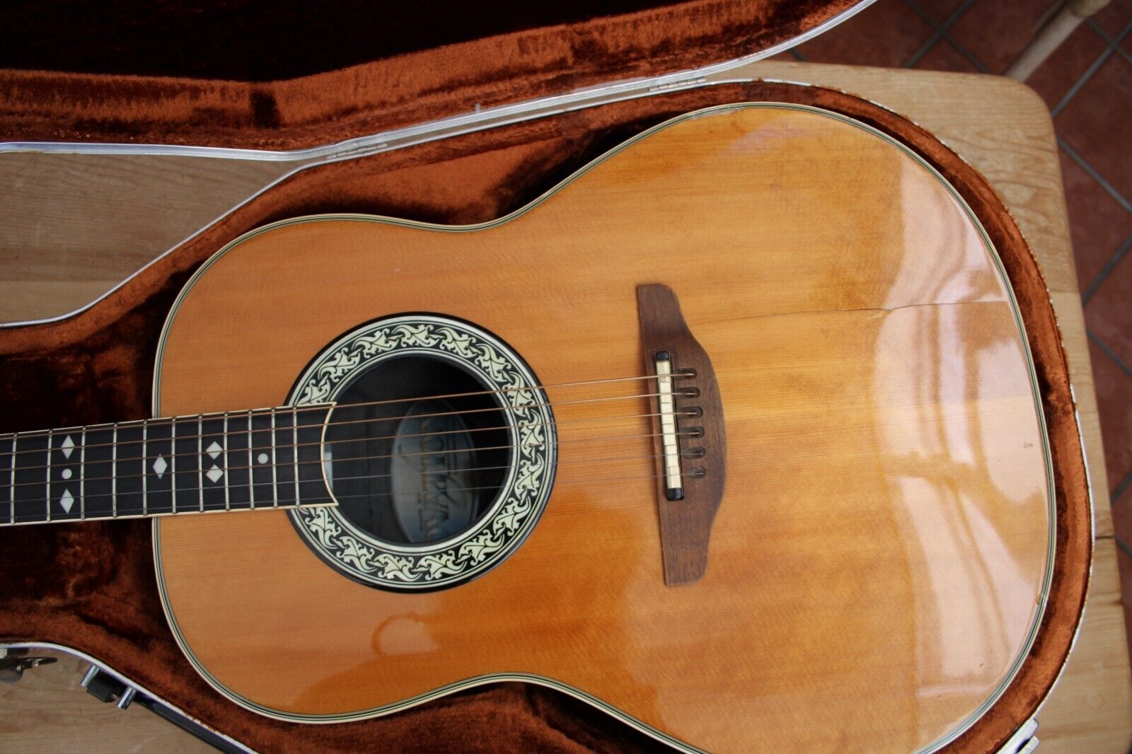 Ovation Legend 1617 Left Handed. Vintage 1982 | eBay Ovation Legend 1617 Left Handed. Vintage 1982 | eBay