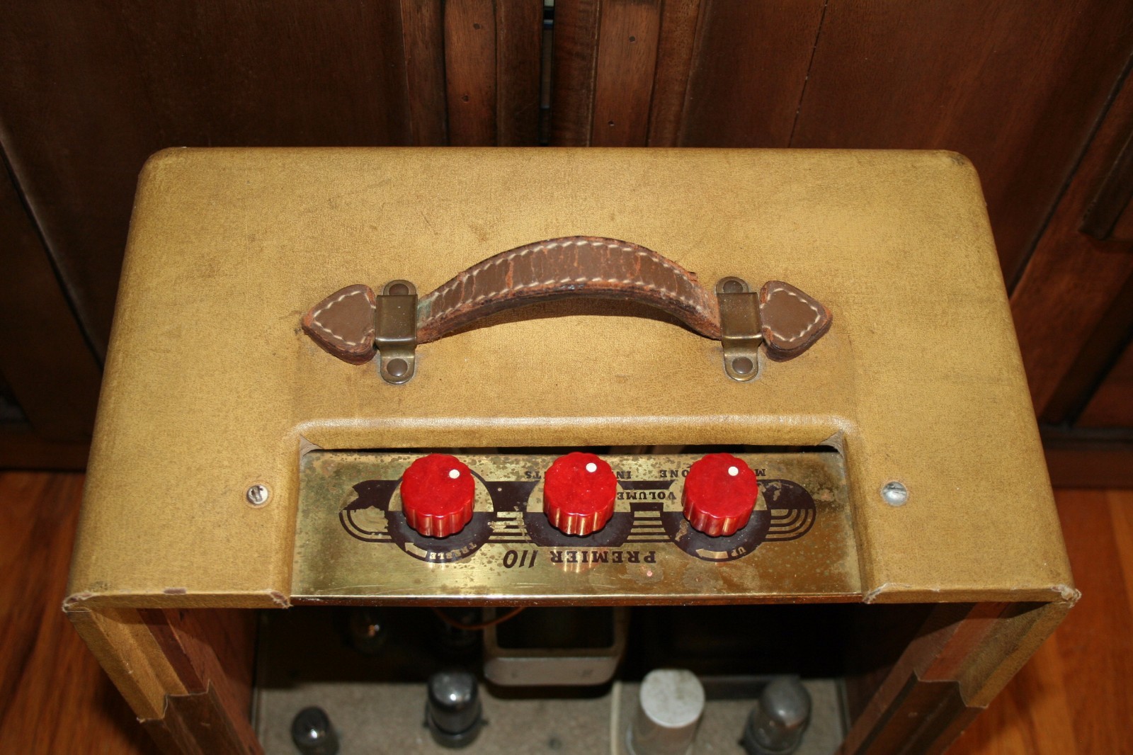 Premier 110 Amp Vintage 1953 A real nice Guitar or Harp Amp