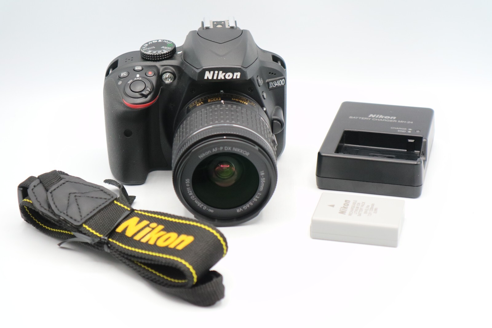き*助様 Nikon D3400 Nikon D3400 DSLR with 18-55mm DX VR and 70-300mm ED Lenses